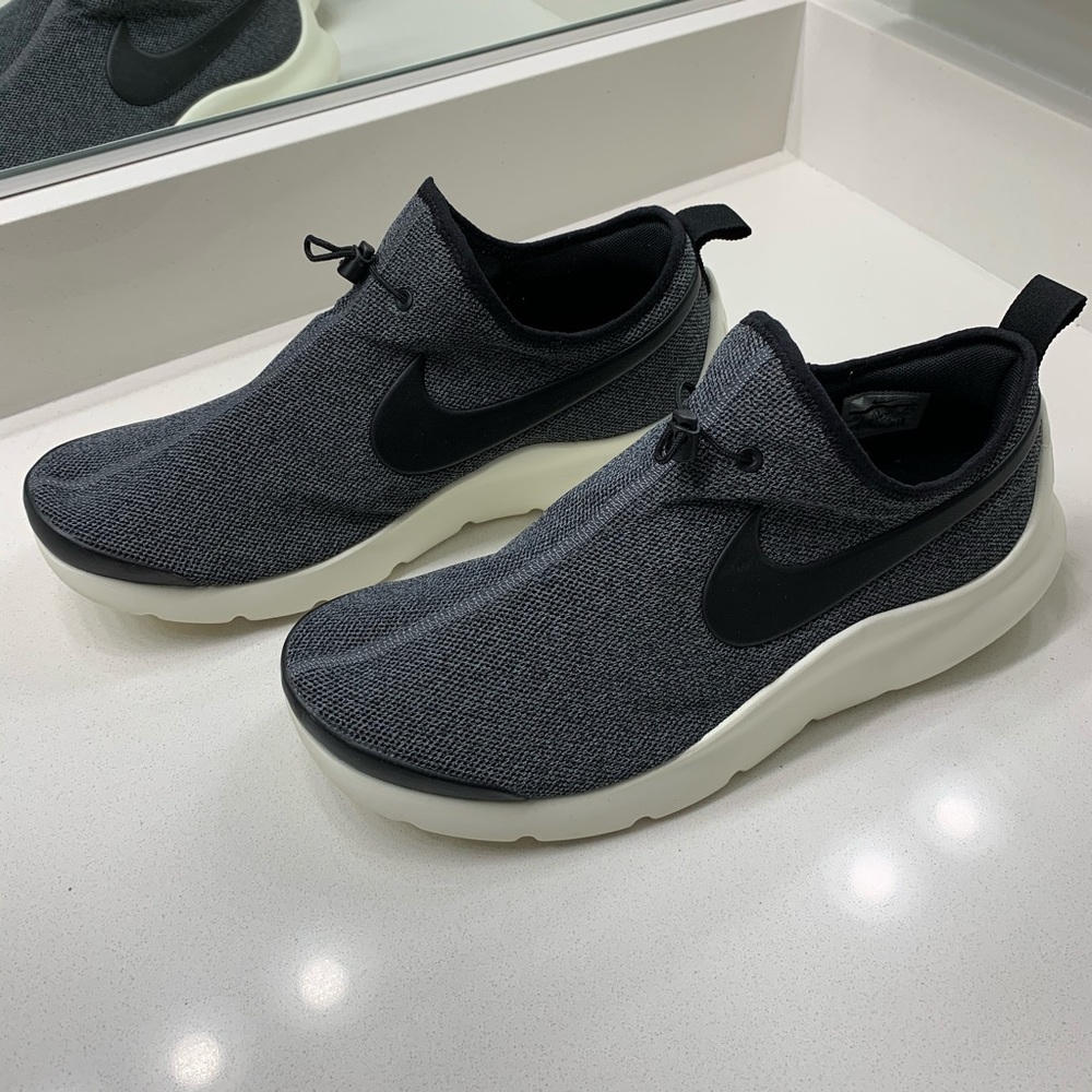 Nike Aptare sneakers